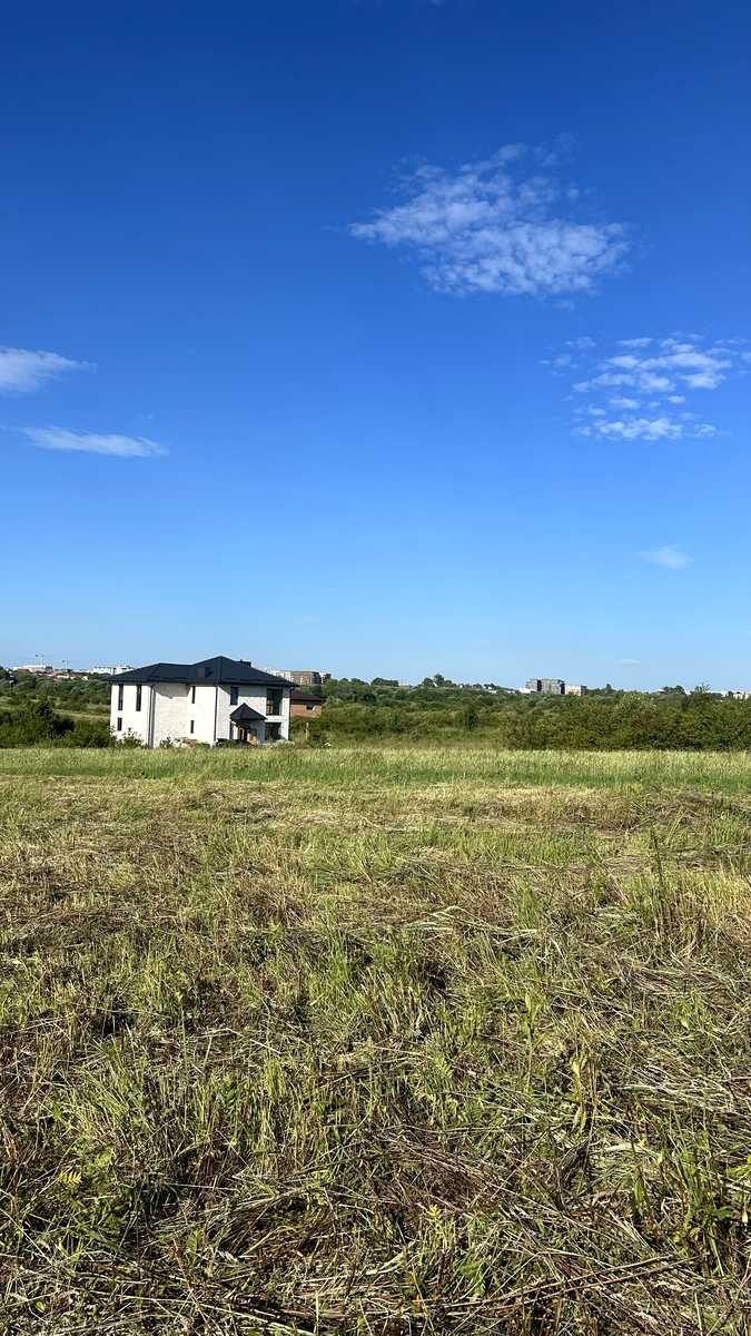 1868442734544638