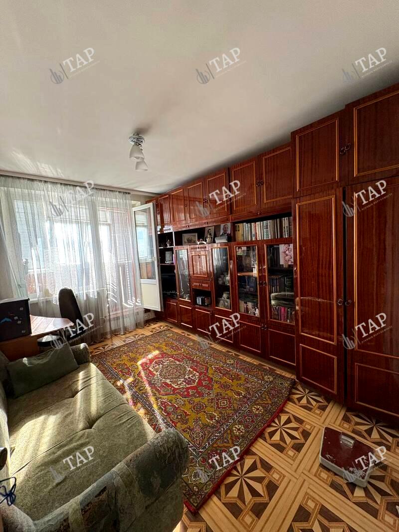 1868442977764569