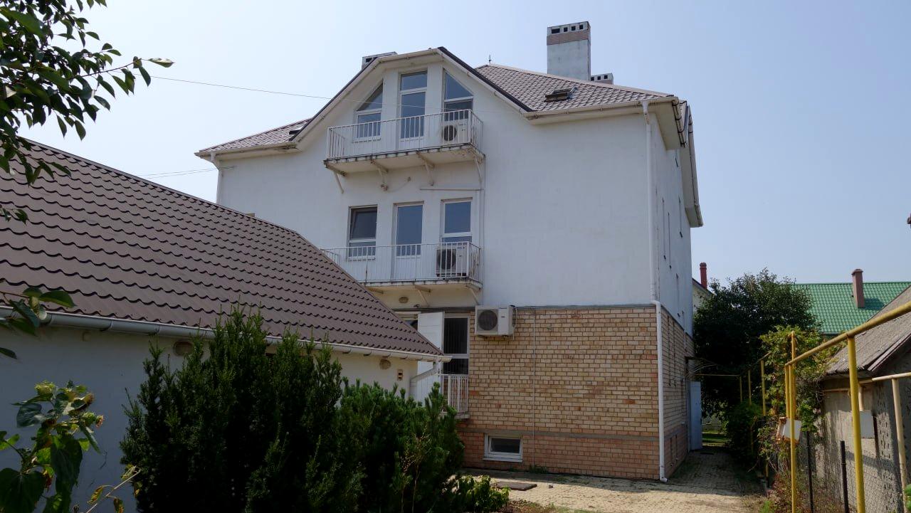 Дом по адресу ул. Заставская (площадь 495 м²) - imageAlt 3 Дом по адресу ул. Заставская (площадь 495 м²) - Atlanta.ua - imageAlt 3