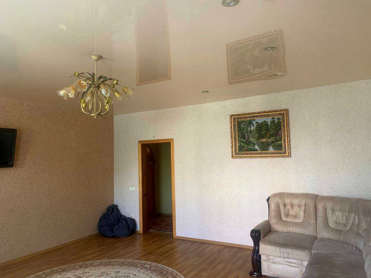 1868446687059064