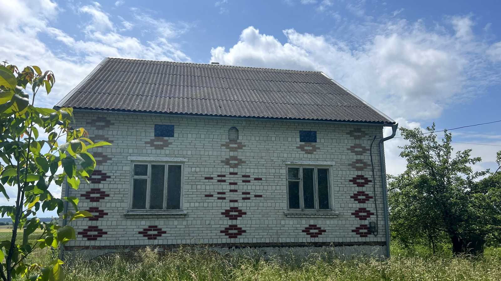 1868453624946442