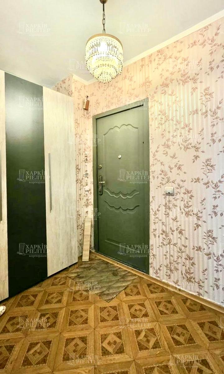 1868455787909725