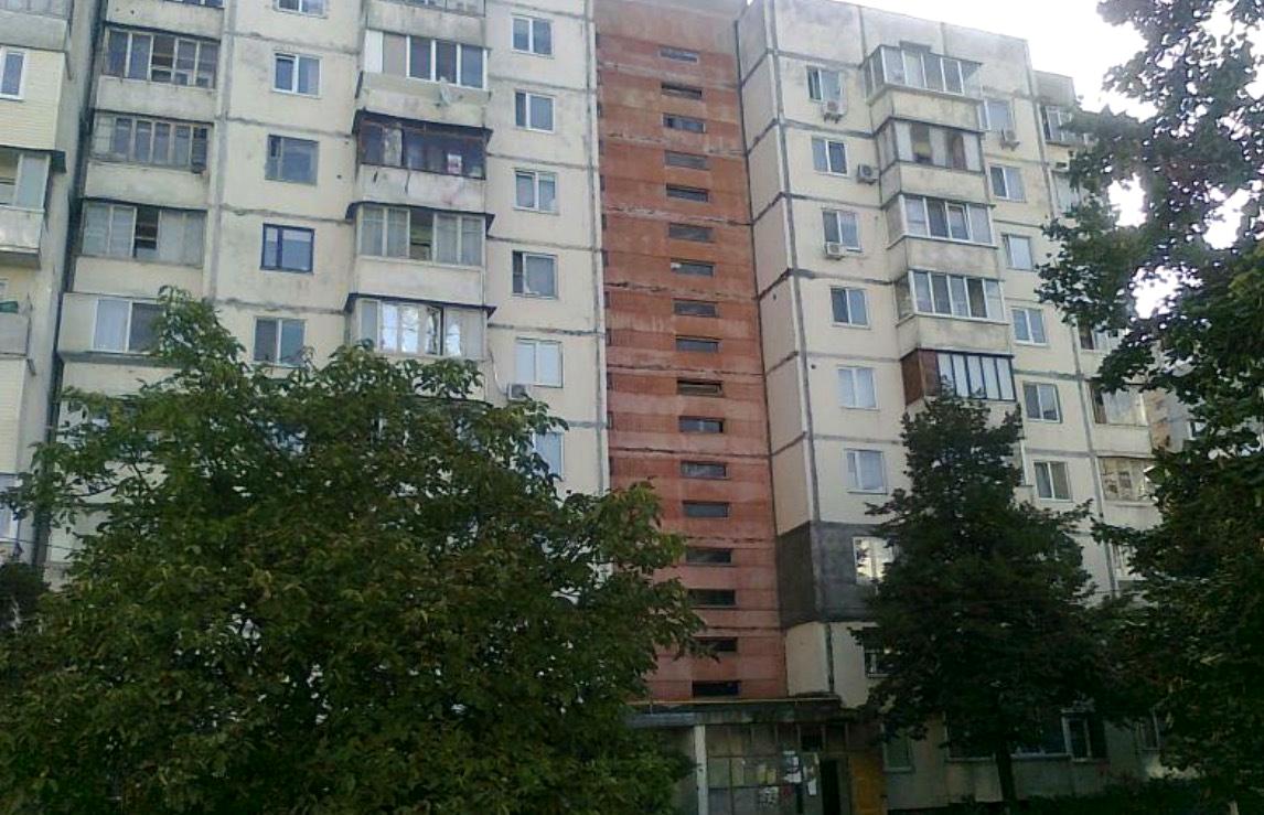 1868461246730811