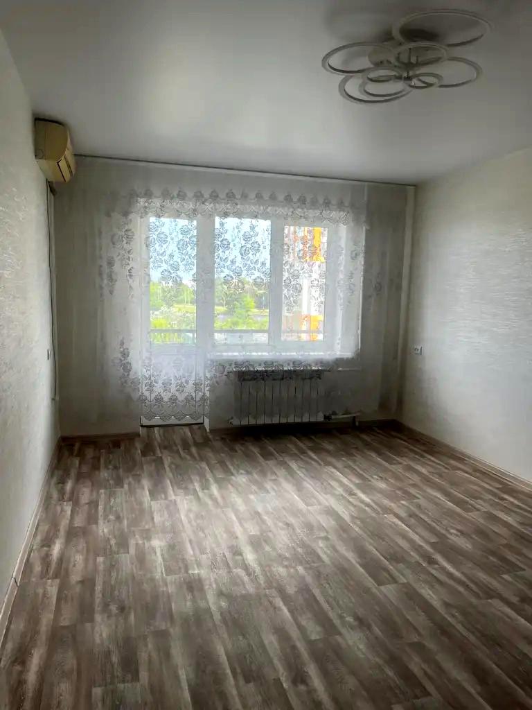 1868503704048771