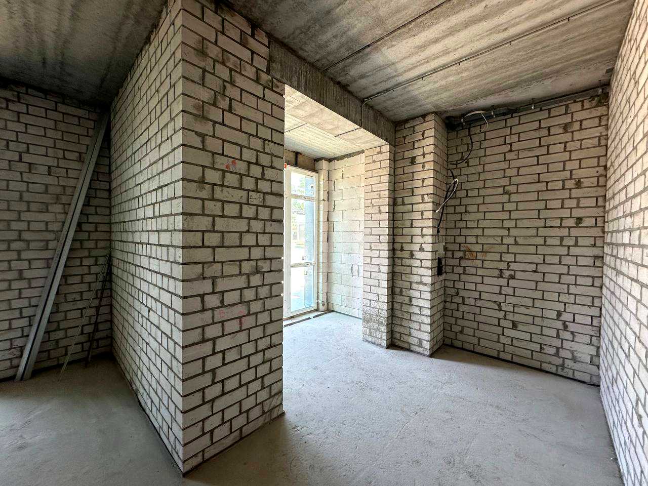 1868507496940767