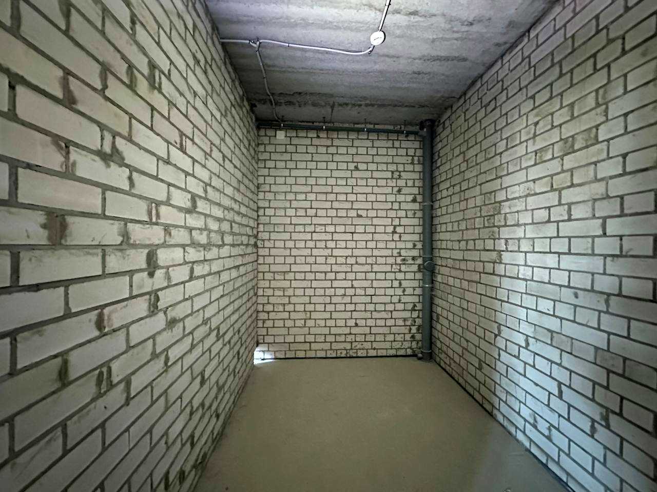 1868507497485329