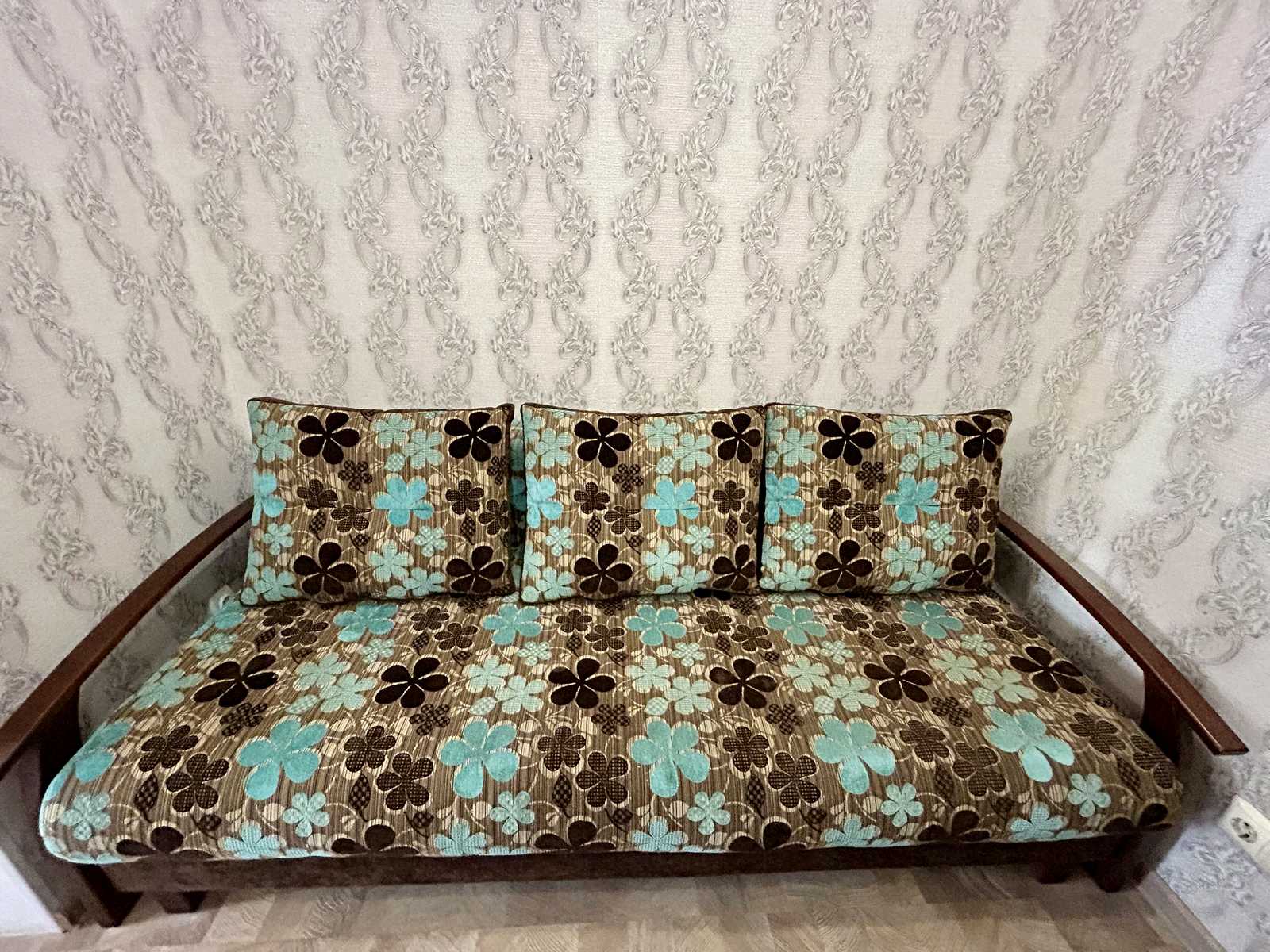 1868511249857578