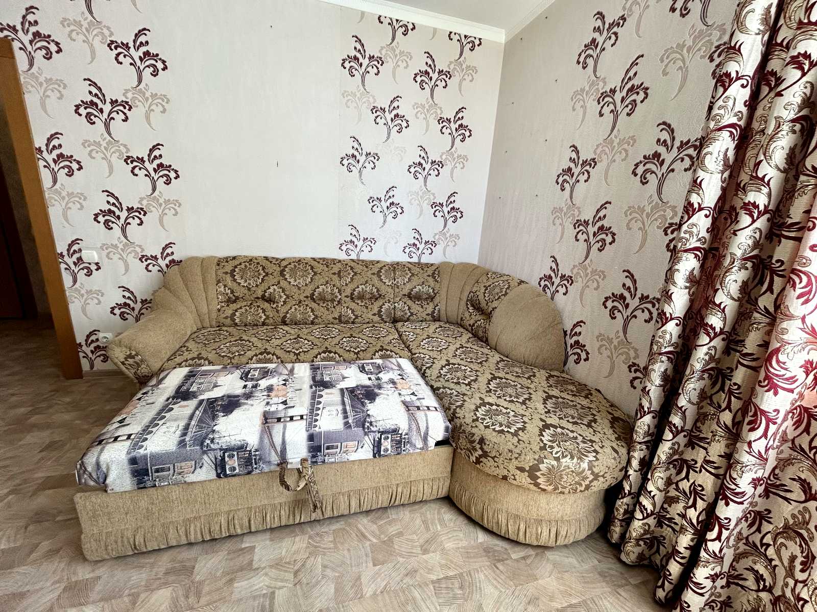 1868511249901263