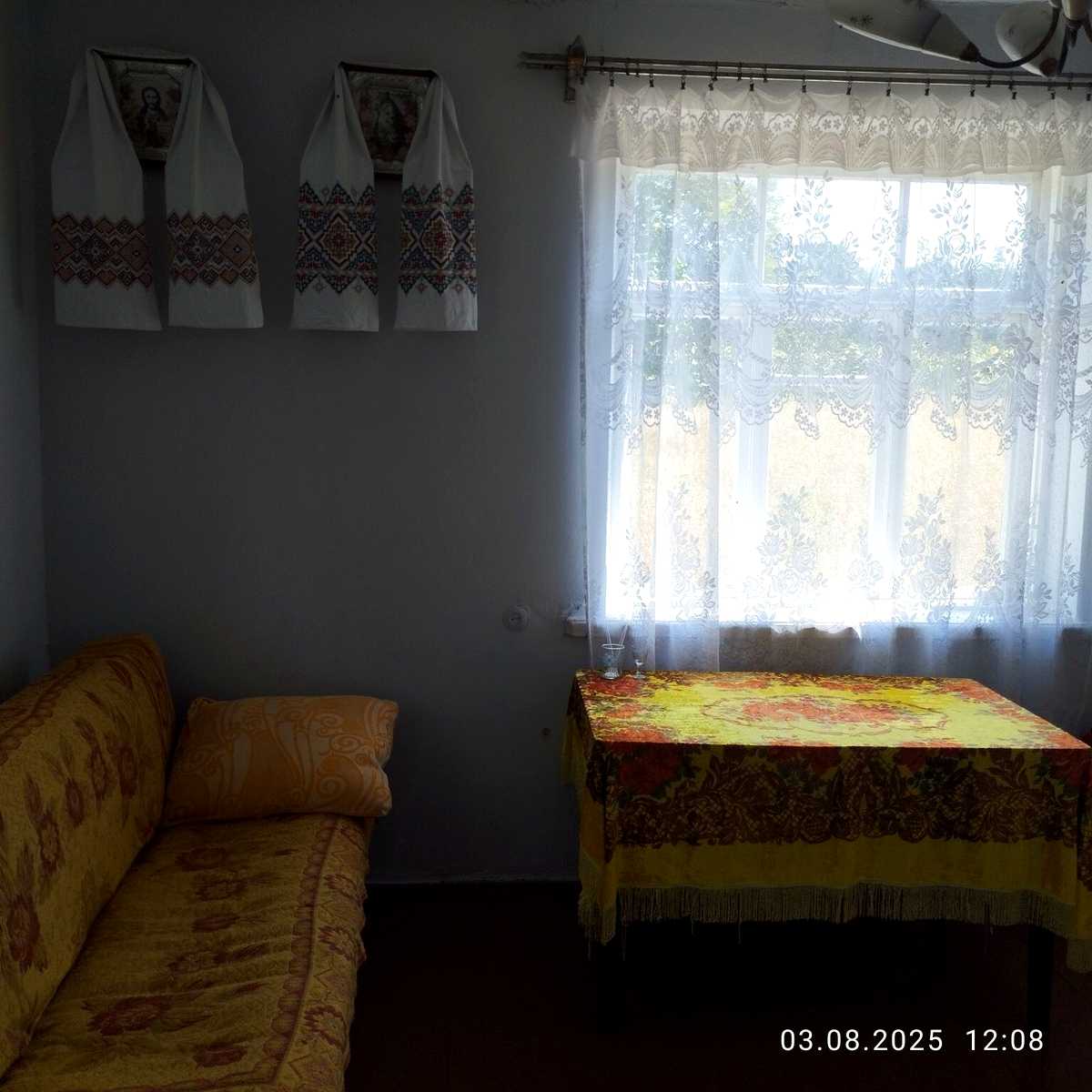 1868522768802601