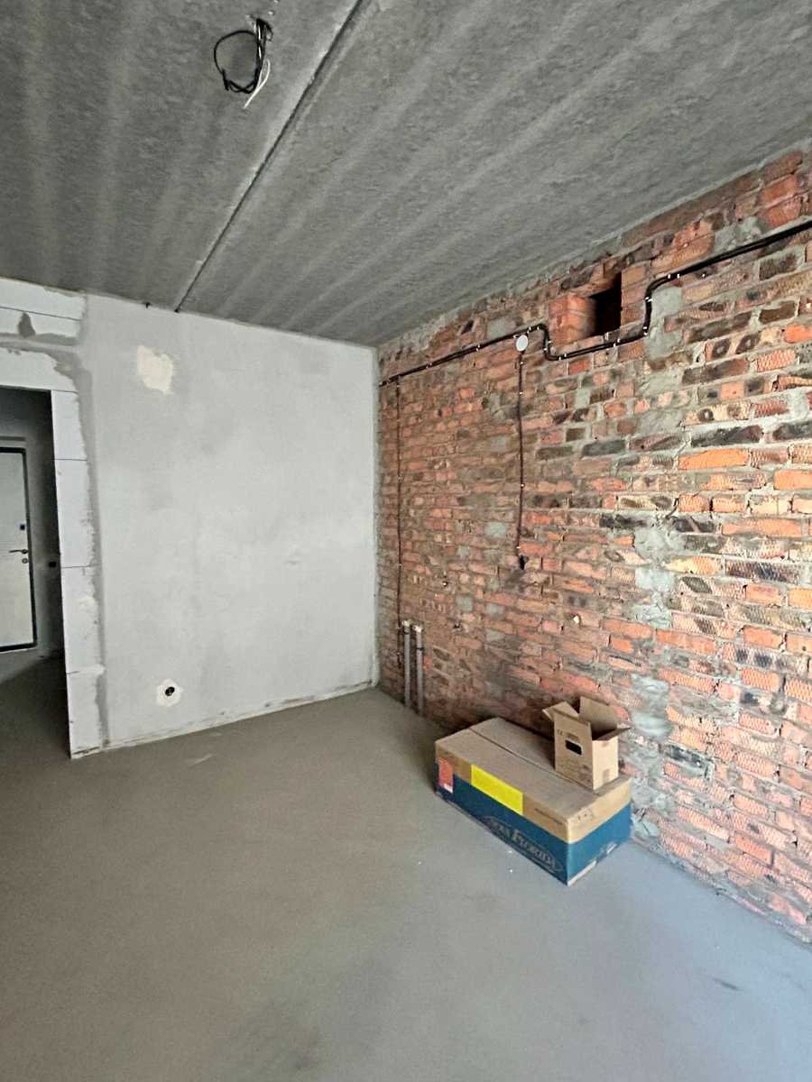 1868525710664341