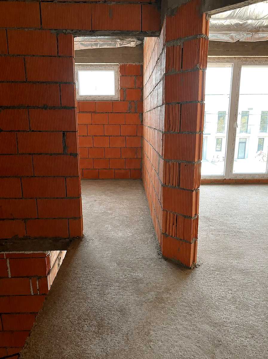 1868534397754383