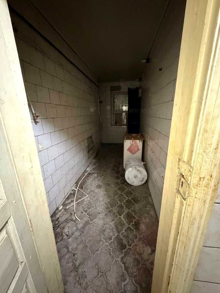 1868608333197333