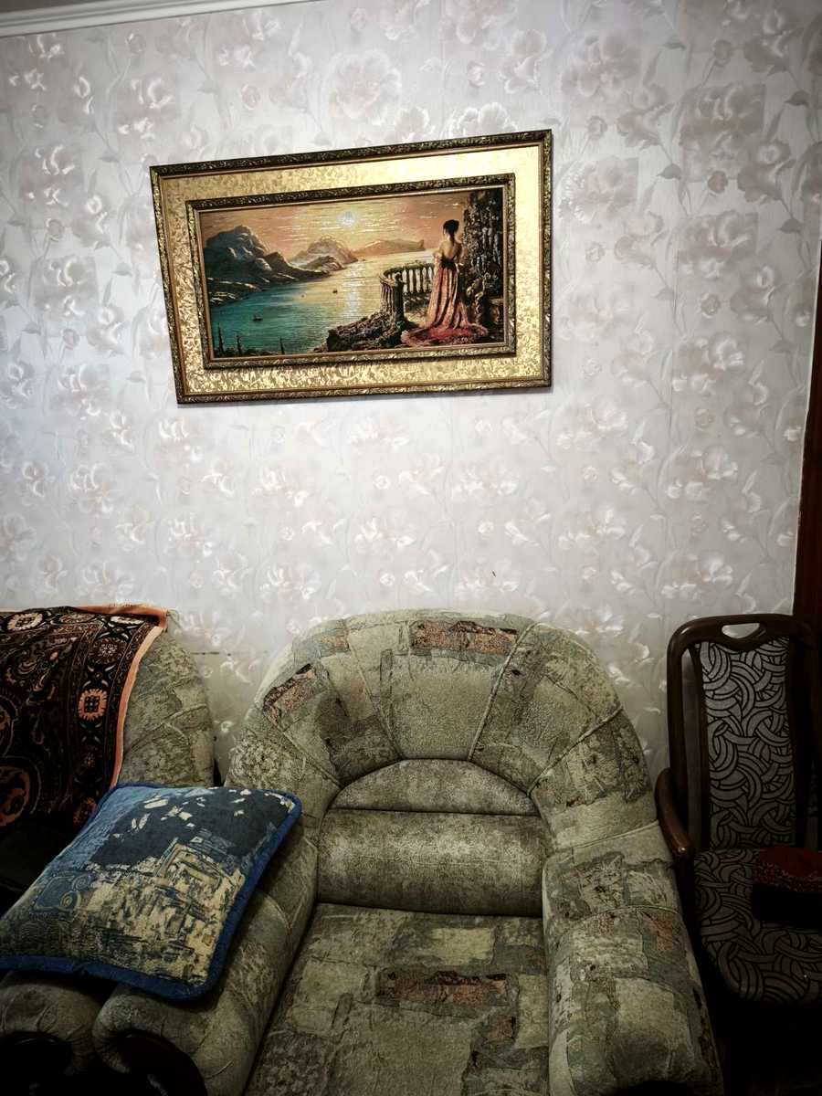 1868608903223679