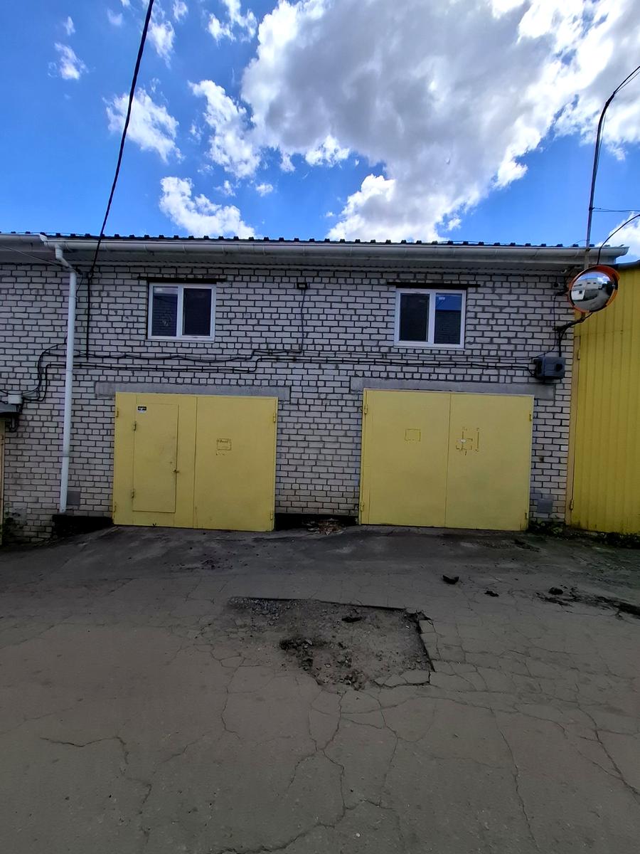 1868615519994816