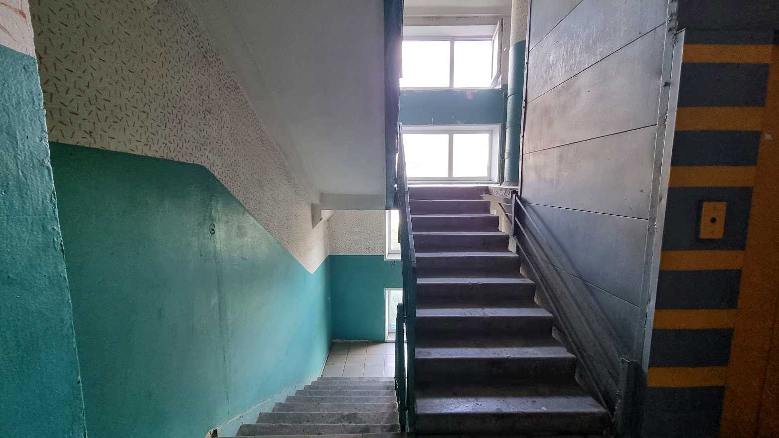 1868619843046938