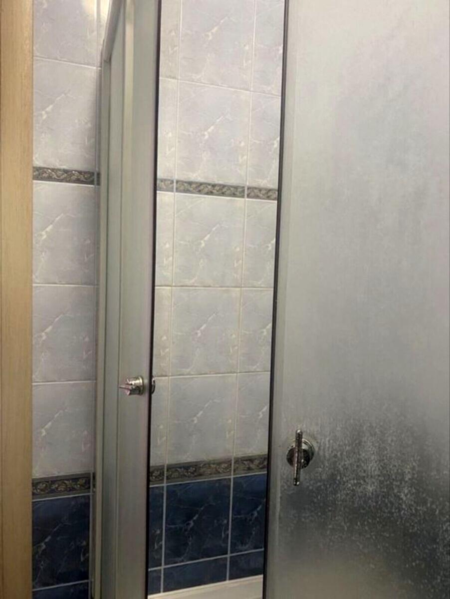 1868620428142945