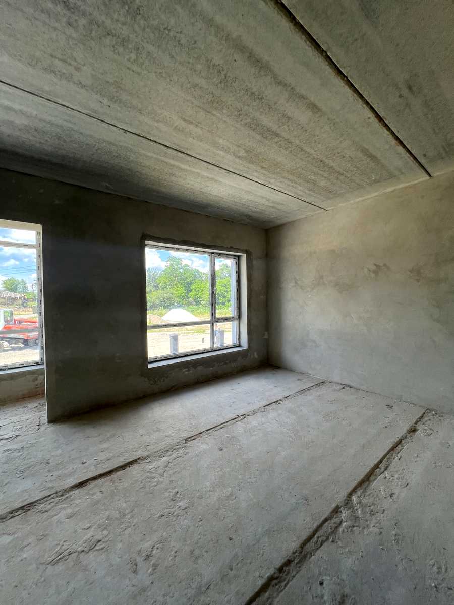 1868688568880771