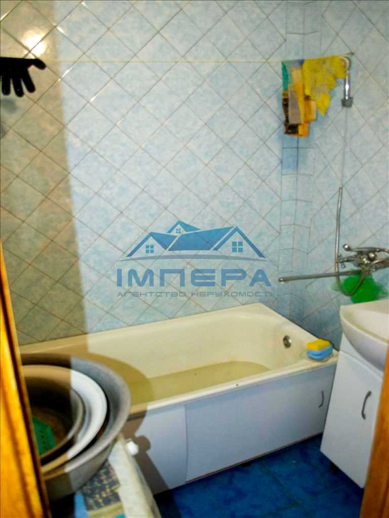 1868688605756338