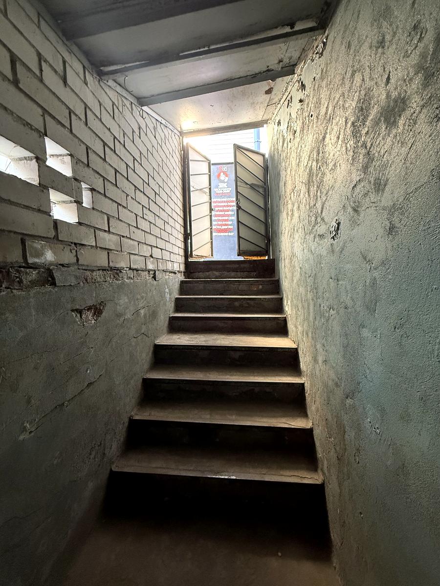 1868689759979268