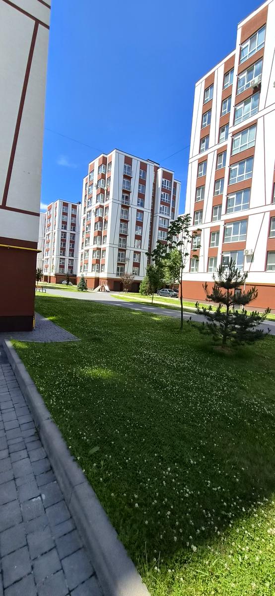 1868694414972550