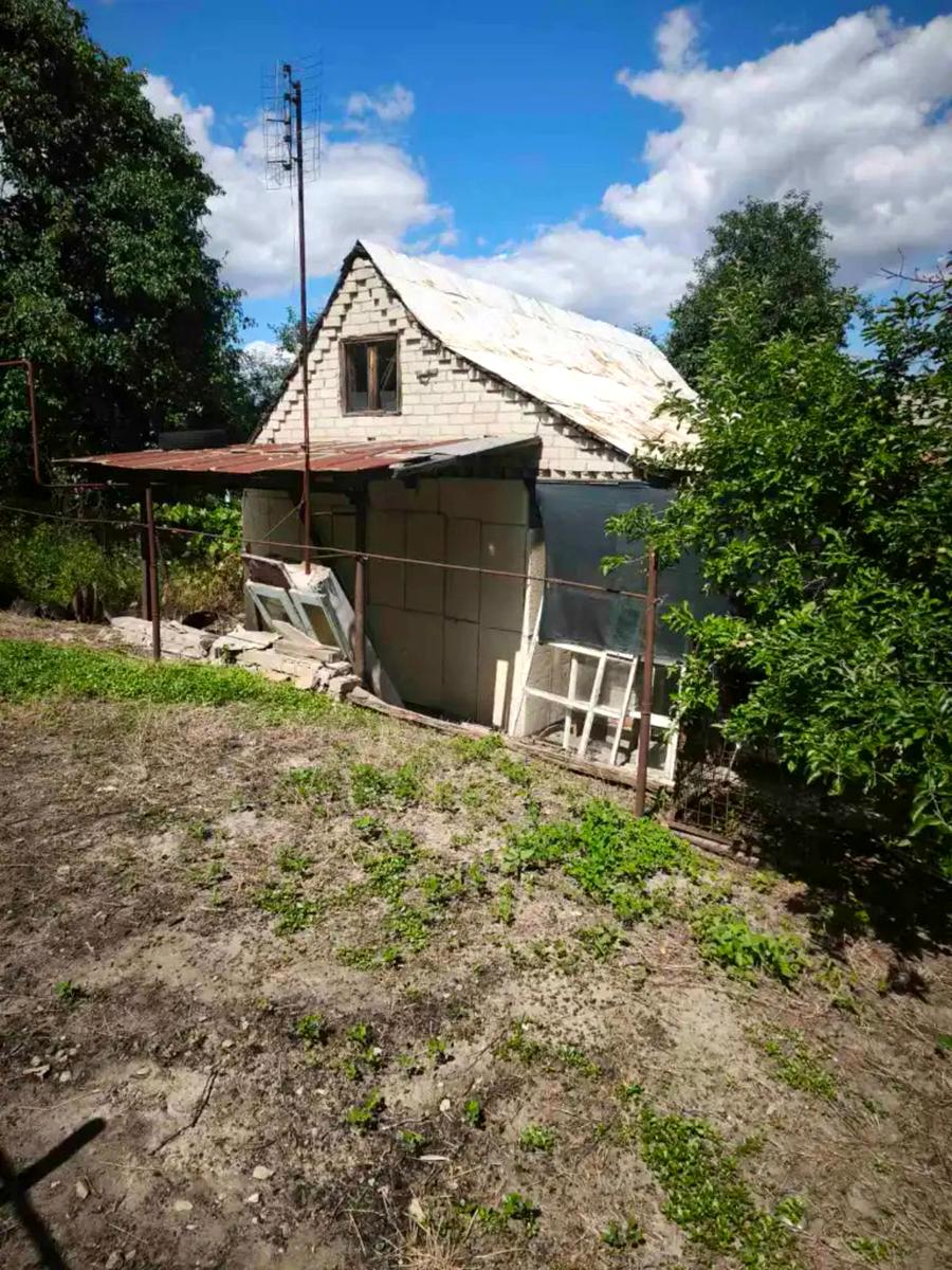 1868694875729803