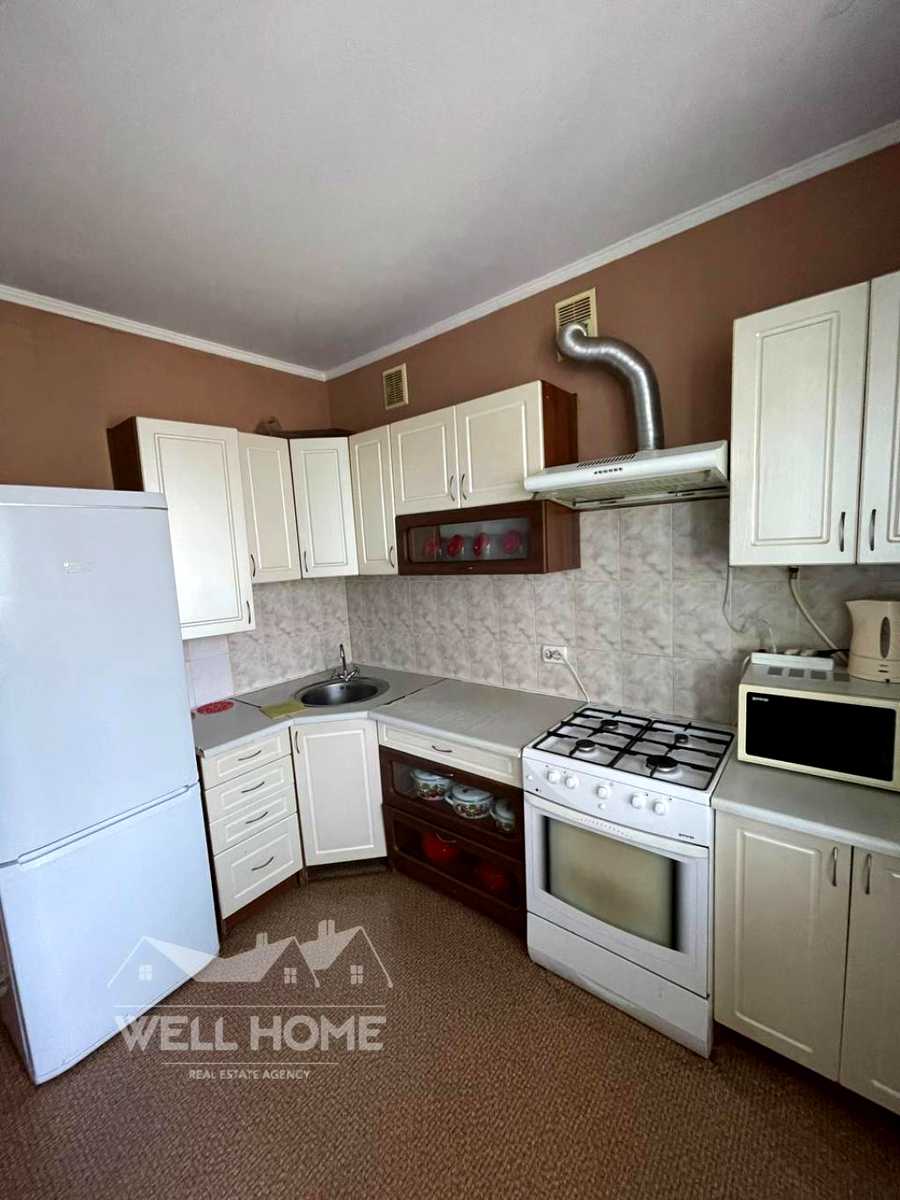 1868696346906668