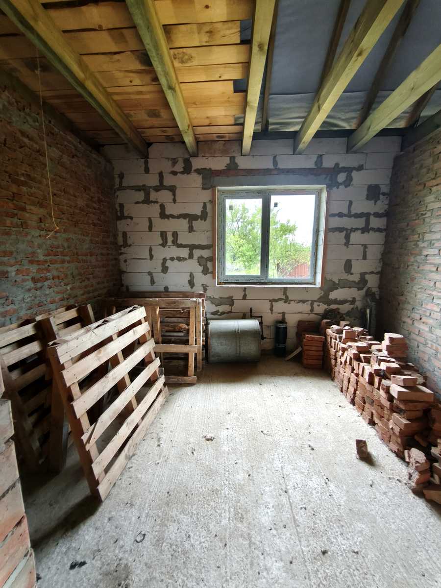 1868698968009642