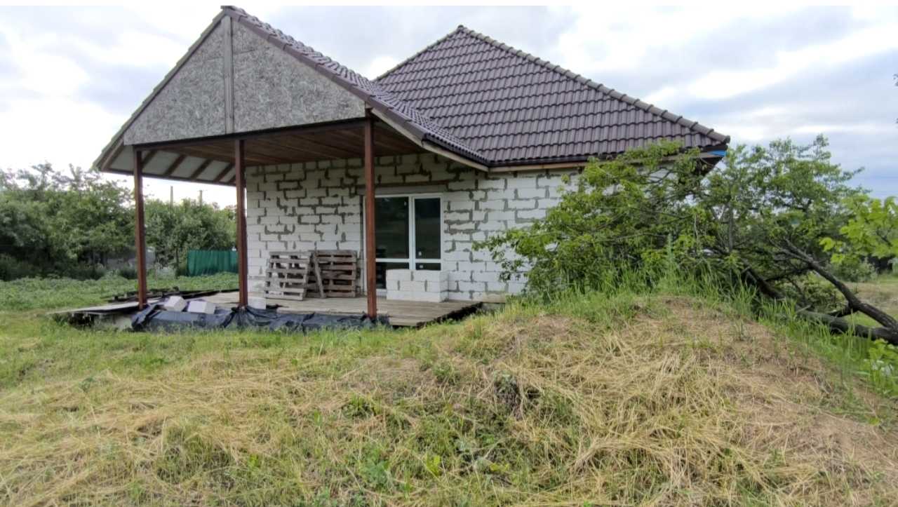 1868698990367473