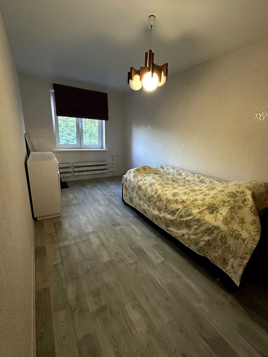 1868699993534691