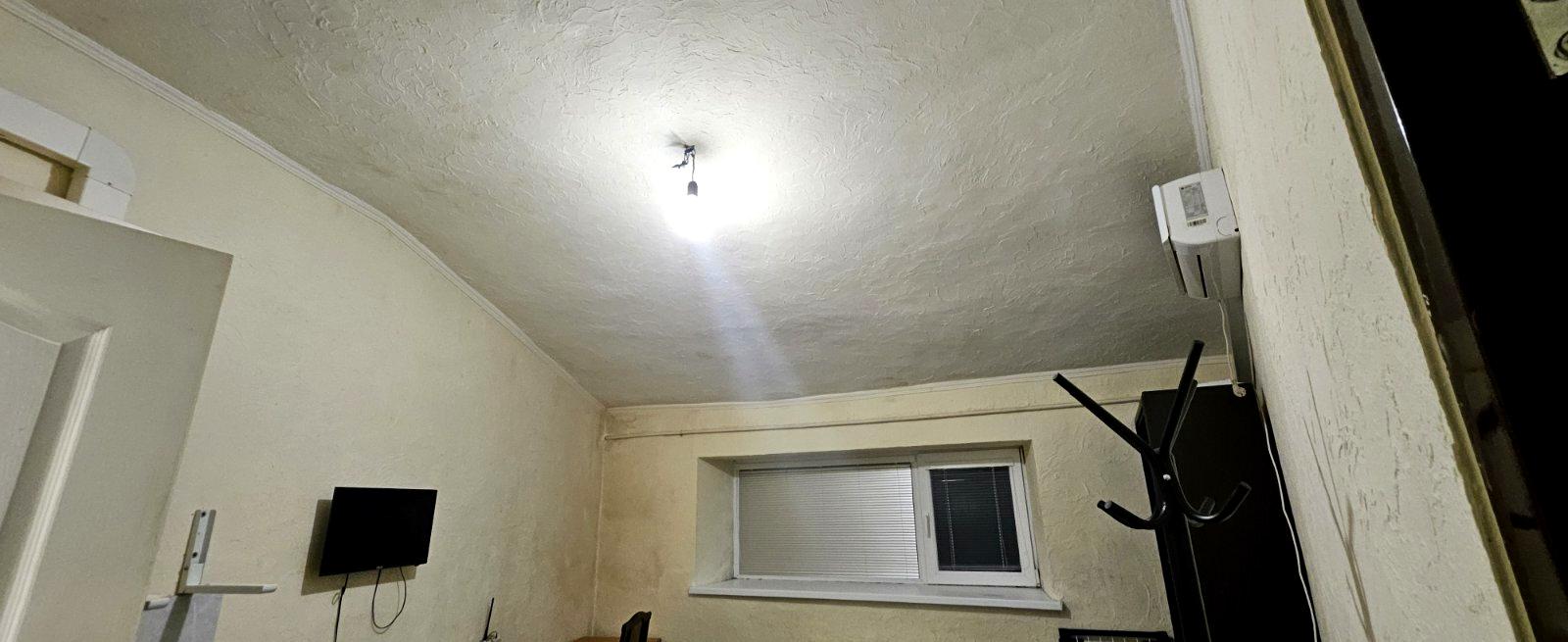 1868701264706496