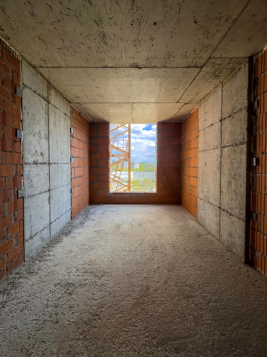 1868702588156656