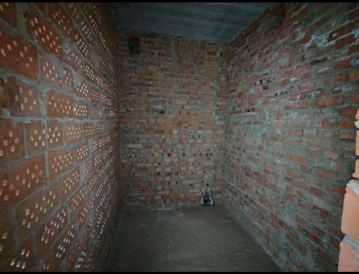 1868707959815326