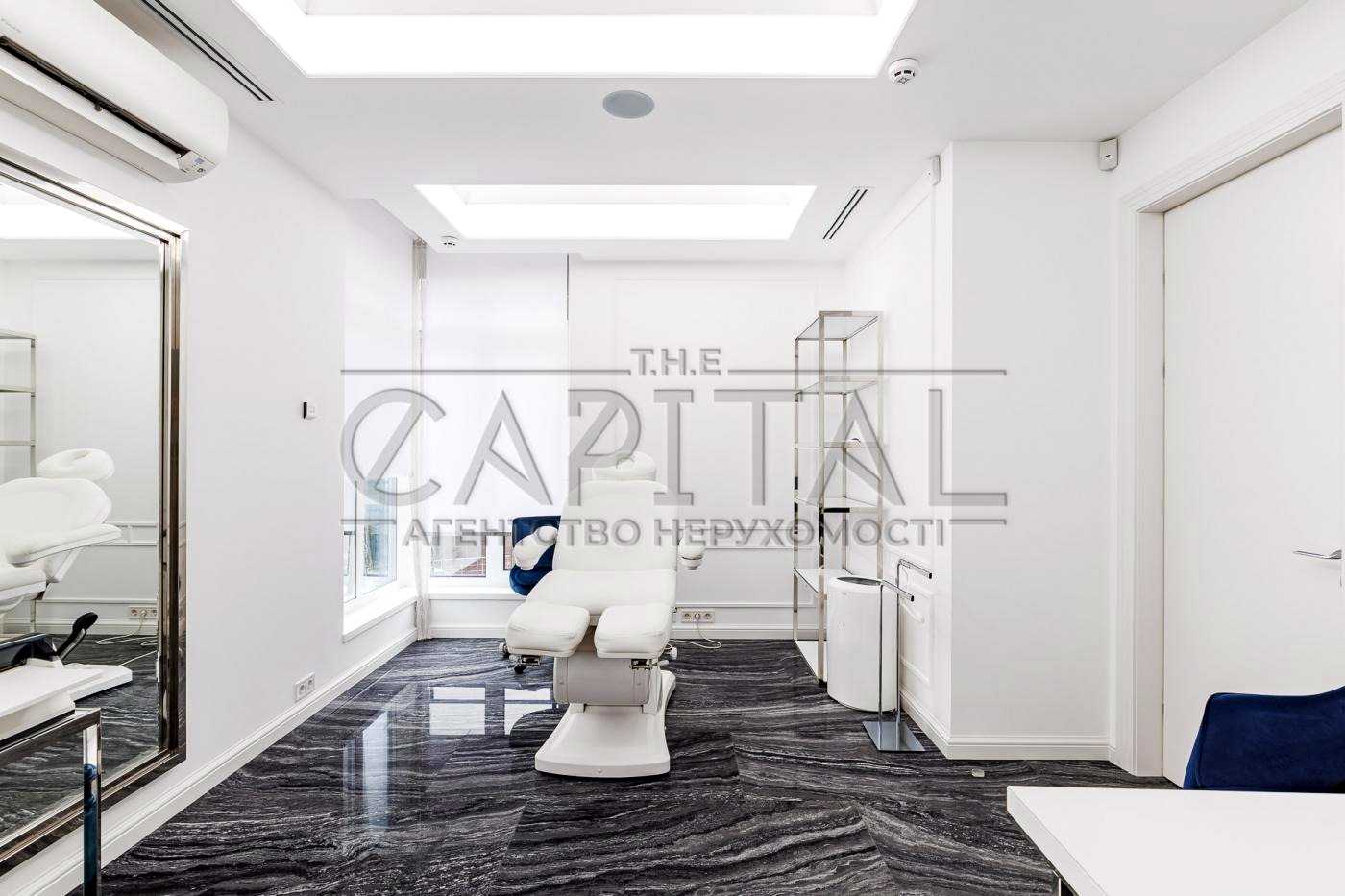 1868714335504431