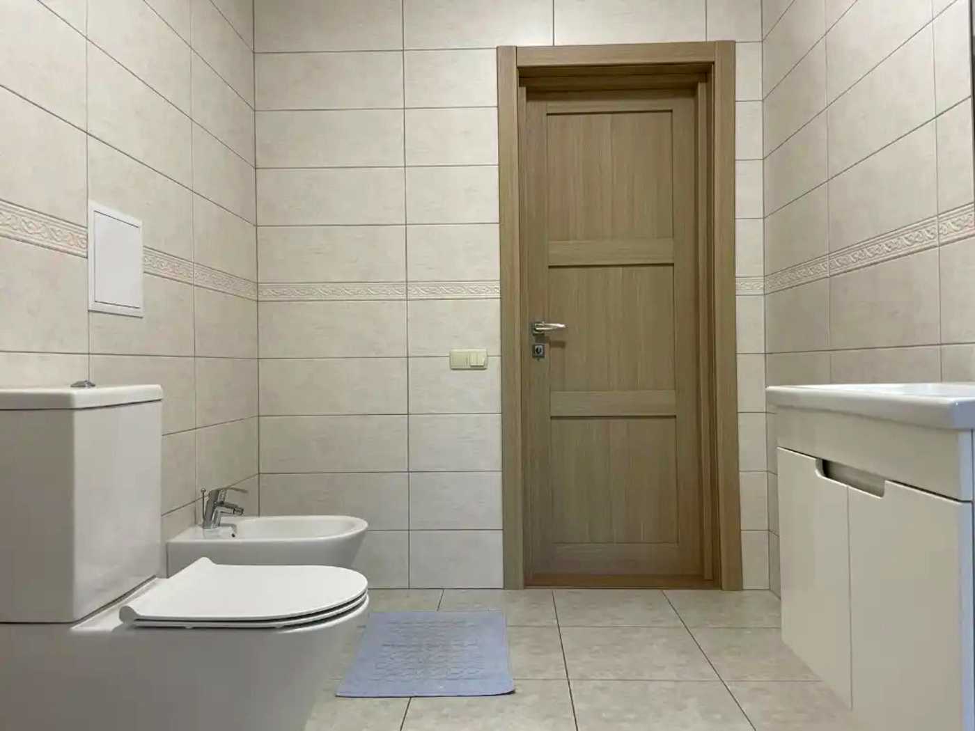 1868771578077417