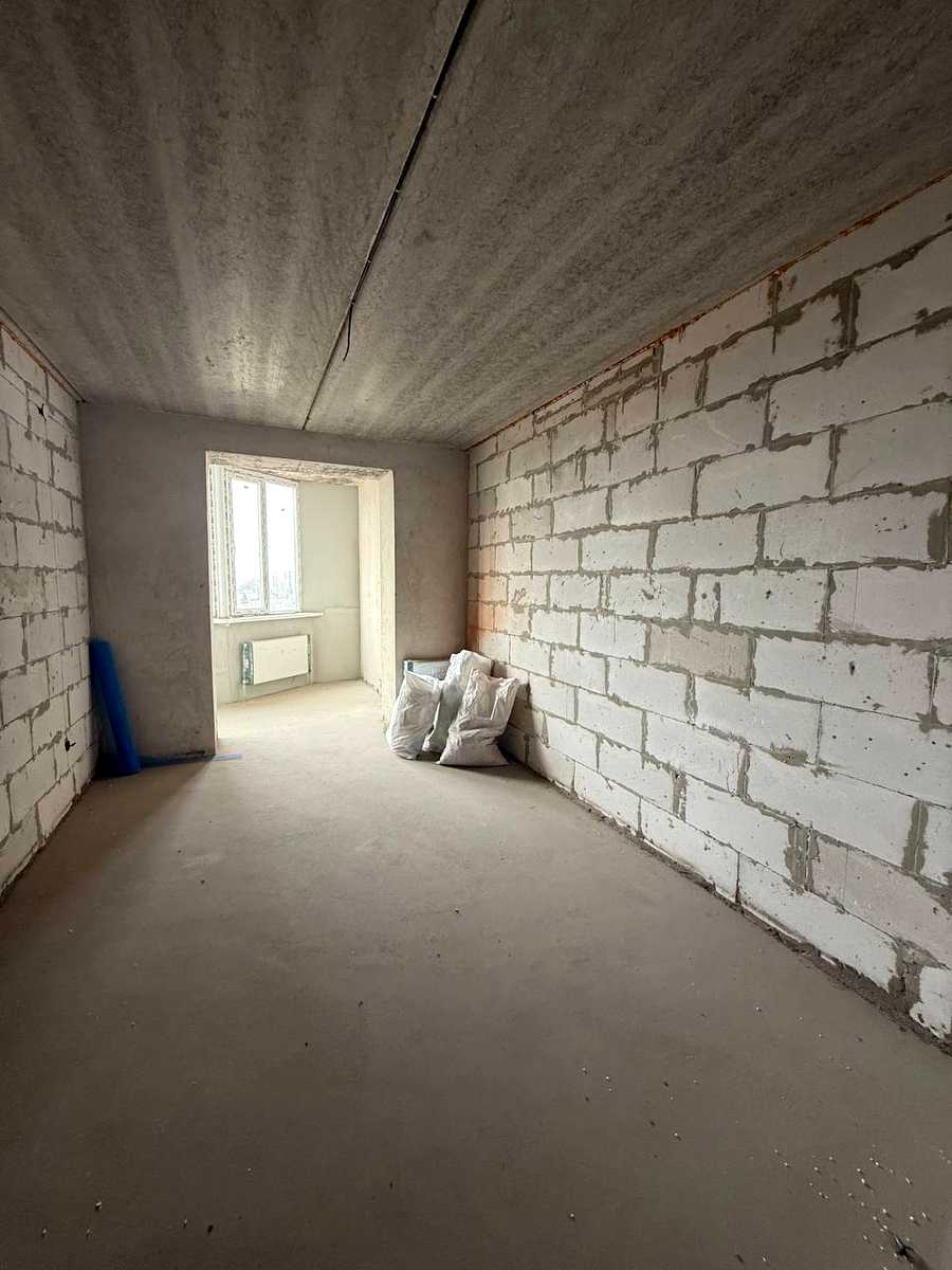 1868775178276611