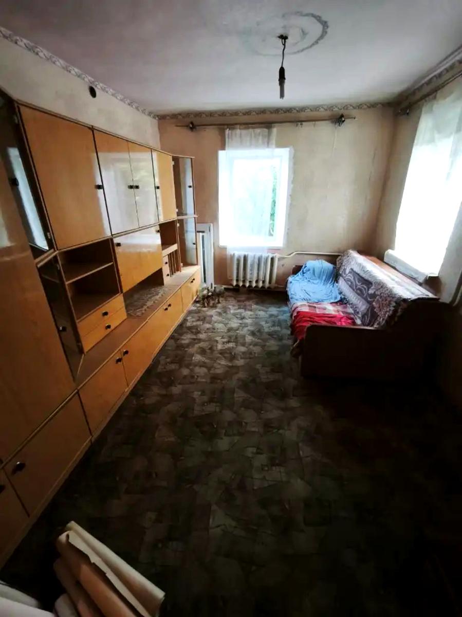 1868776854502381