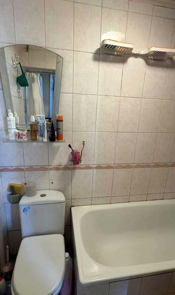 1868779138356369