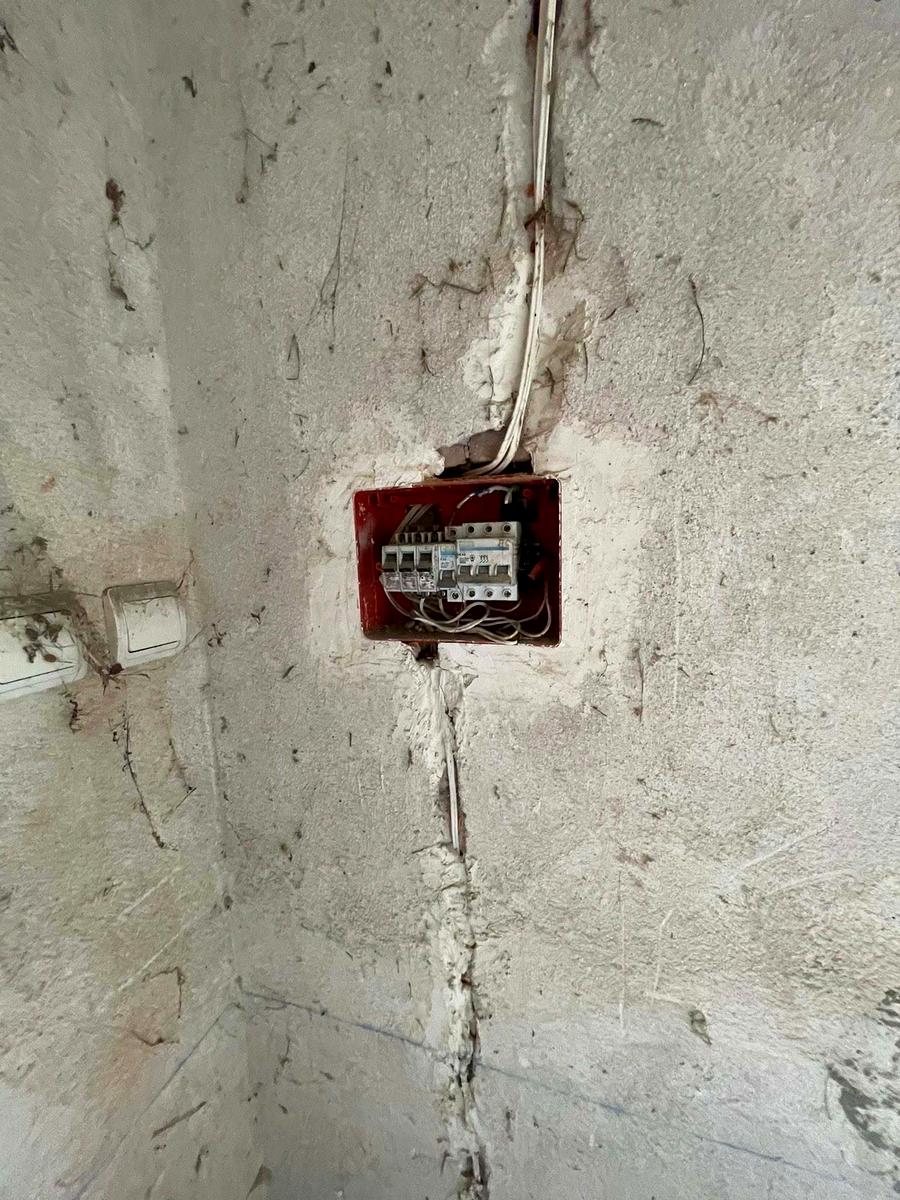 1868785325141512