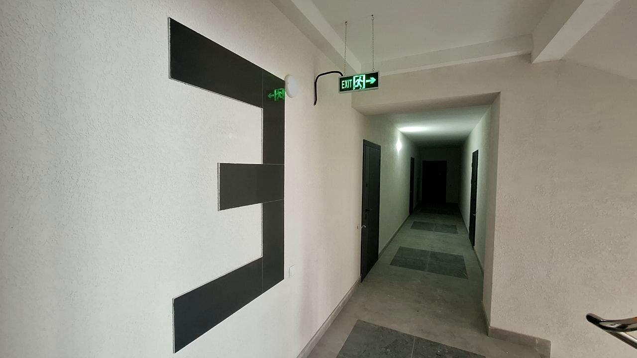 1868789164189716