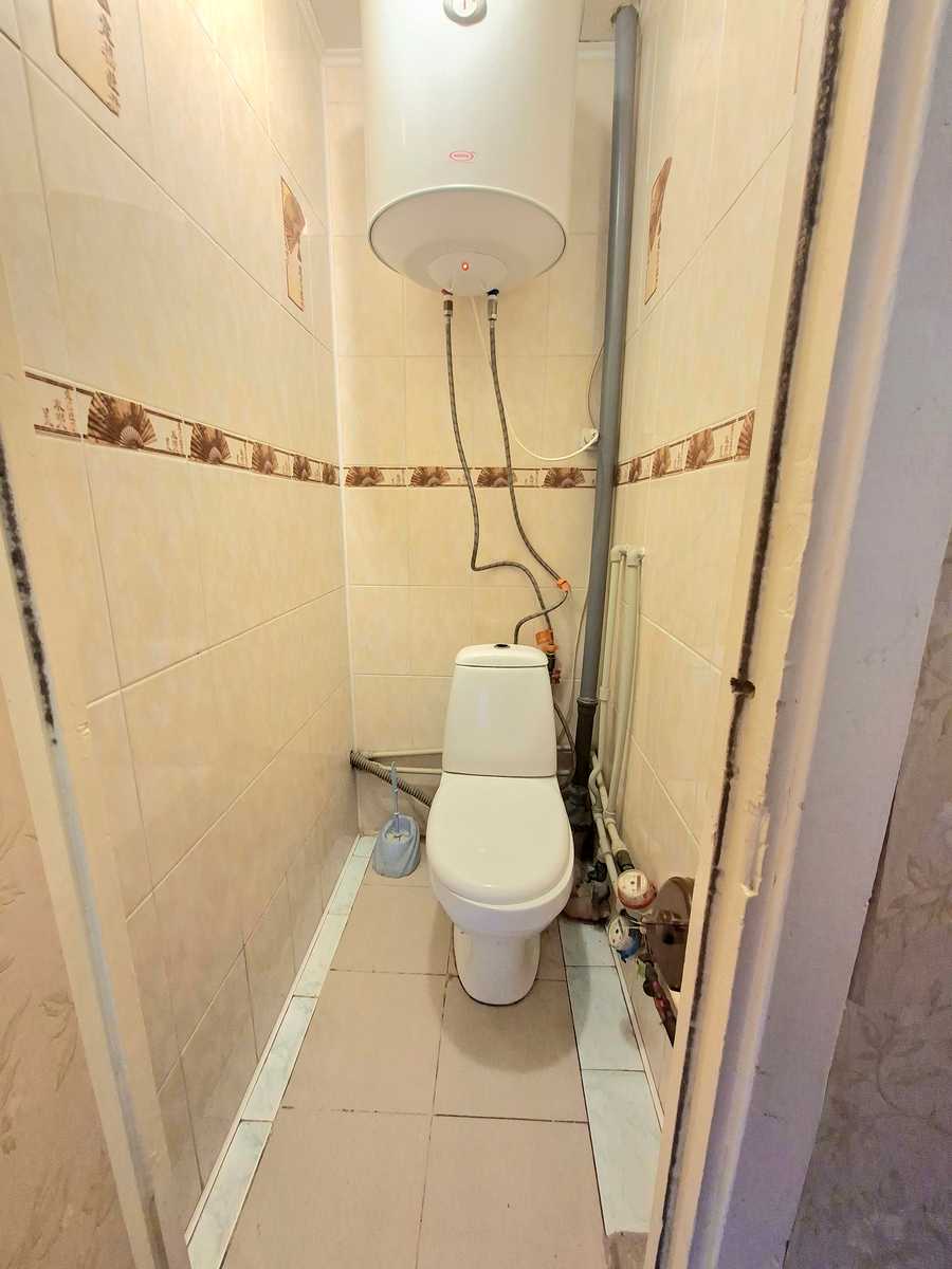 1868790436485204