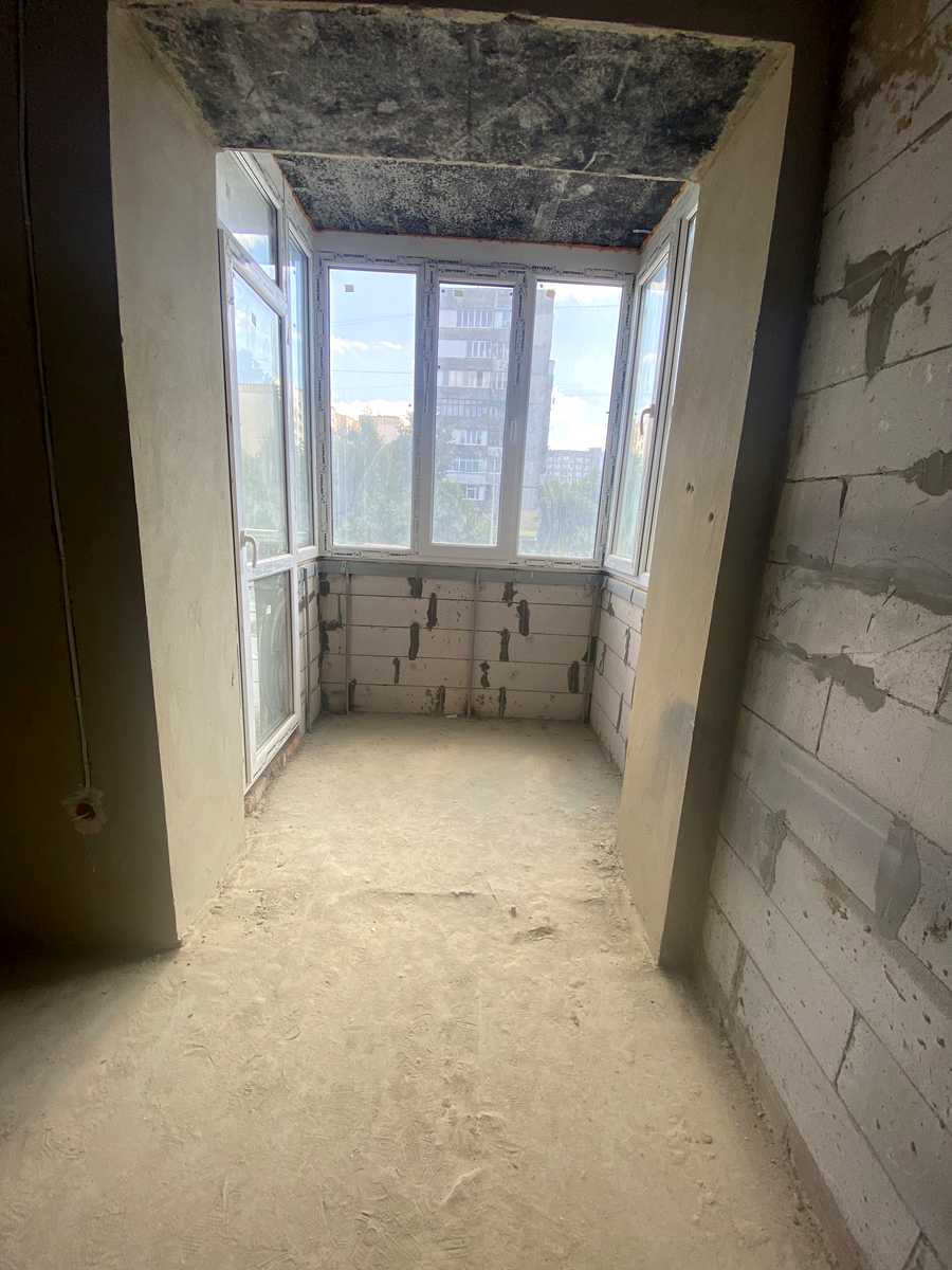 1868792592641891