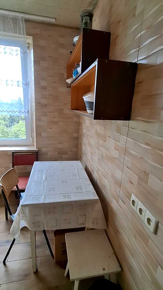 1868794710676769