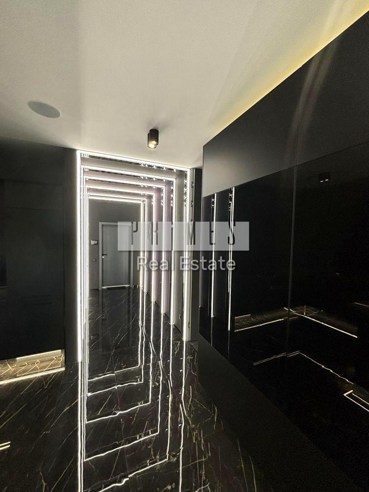 1868796435234777