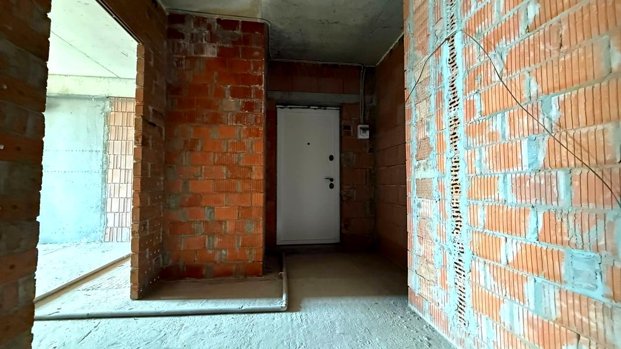 1868803082673910