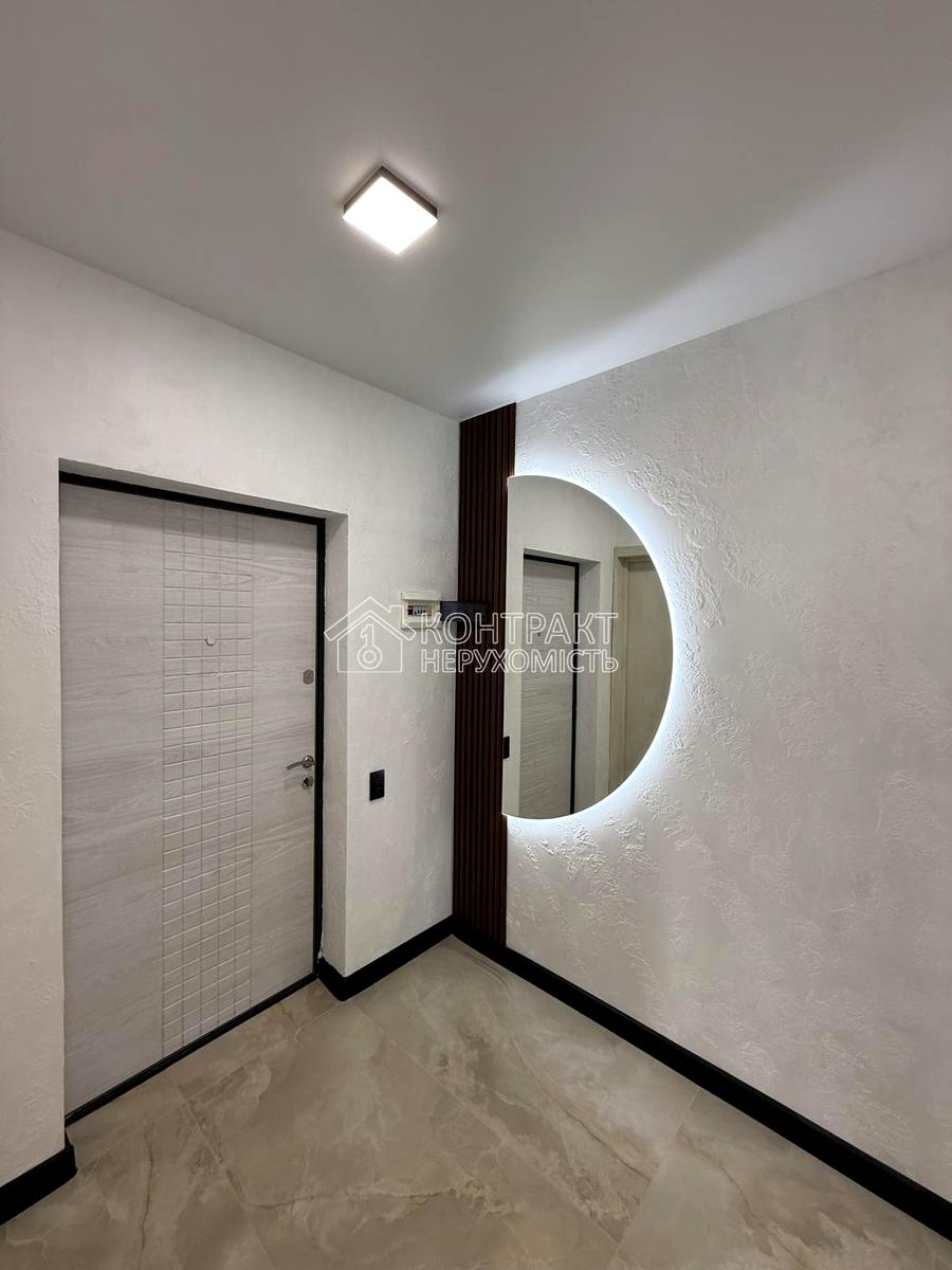 1868803480804813