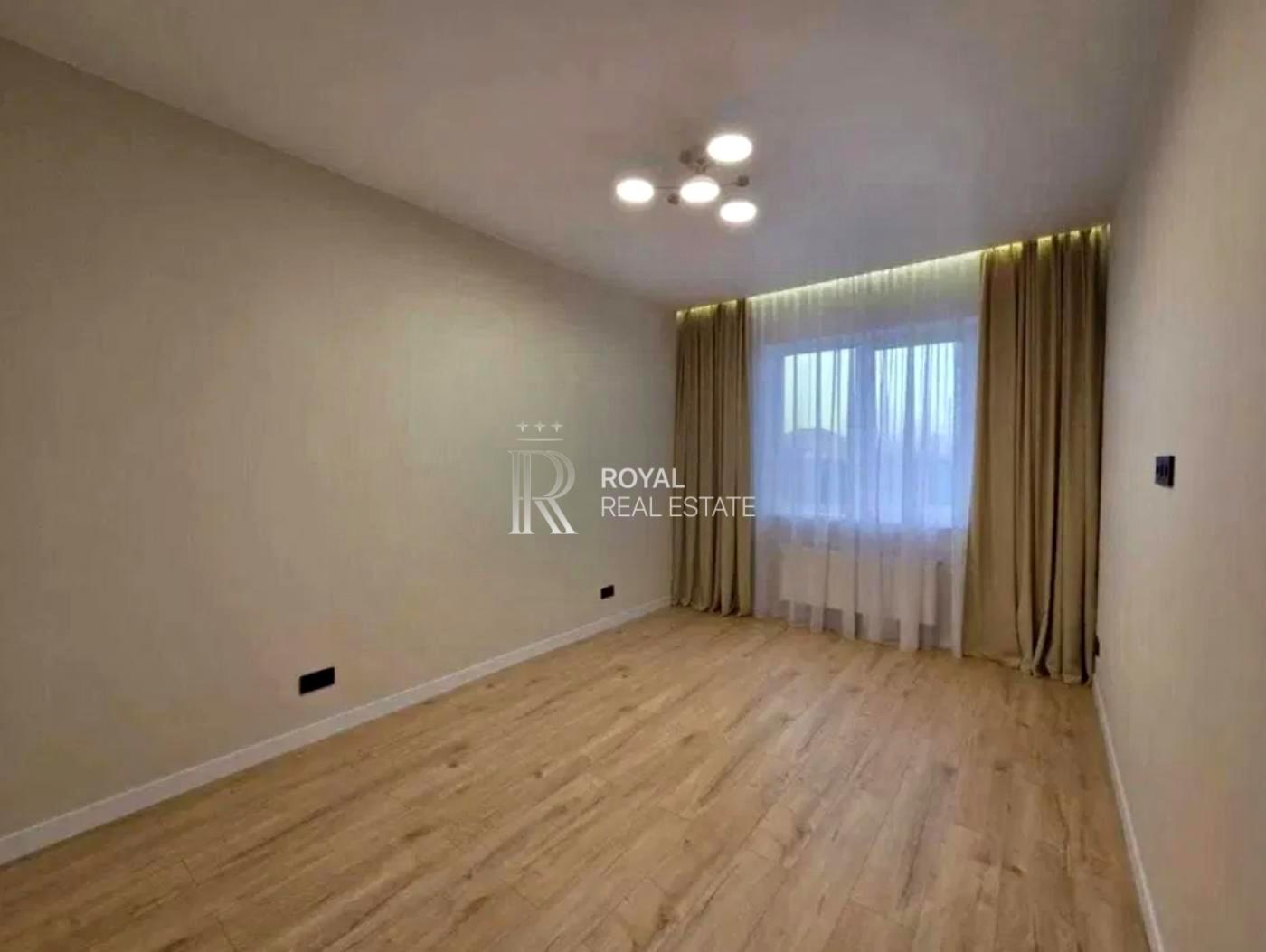 1868806684175280