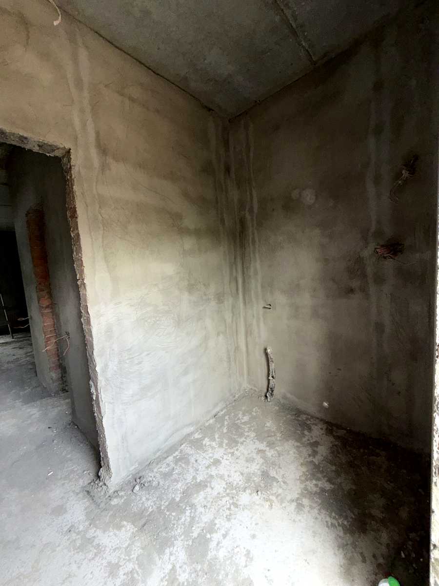 1868810358116201