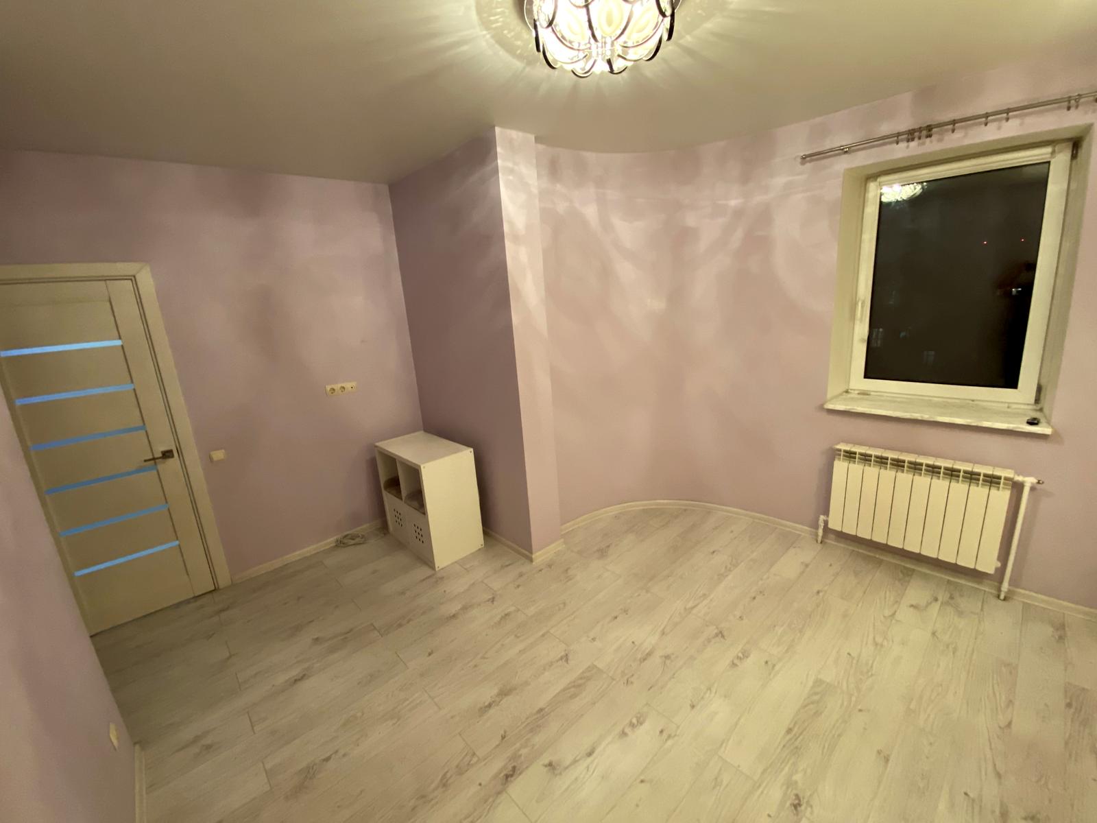 1868813694135856