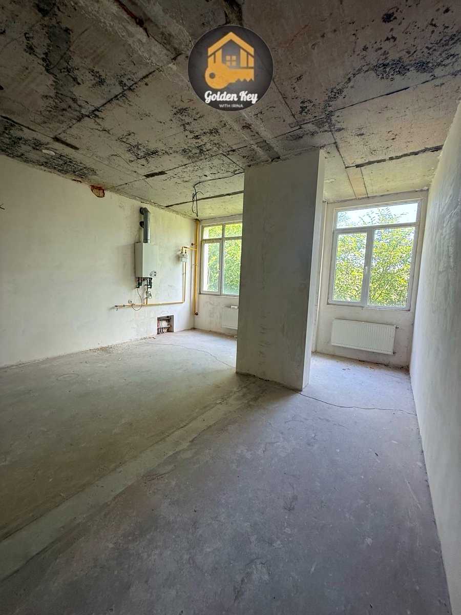 1868813830929984