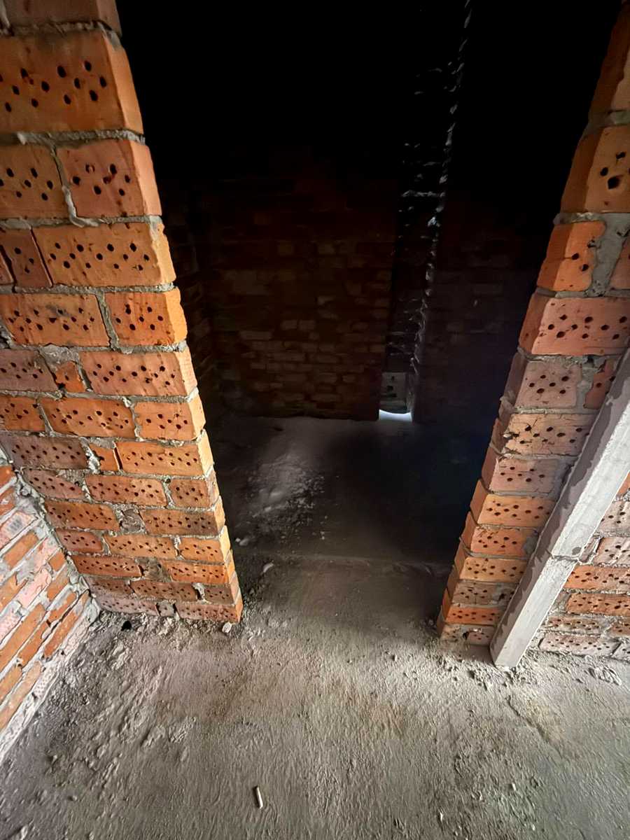 1868863244611162